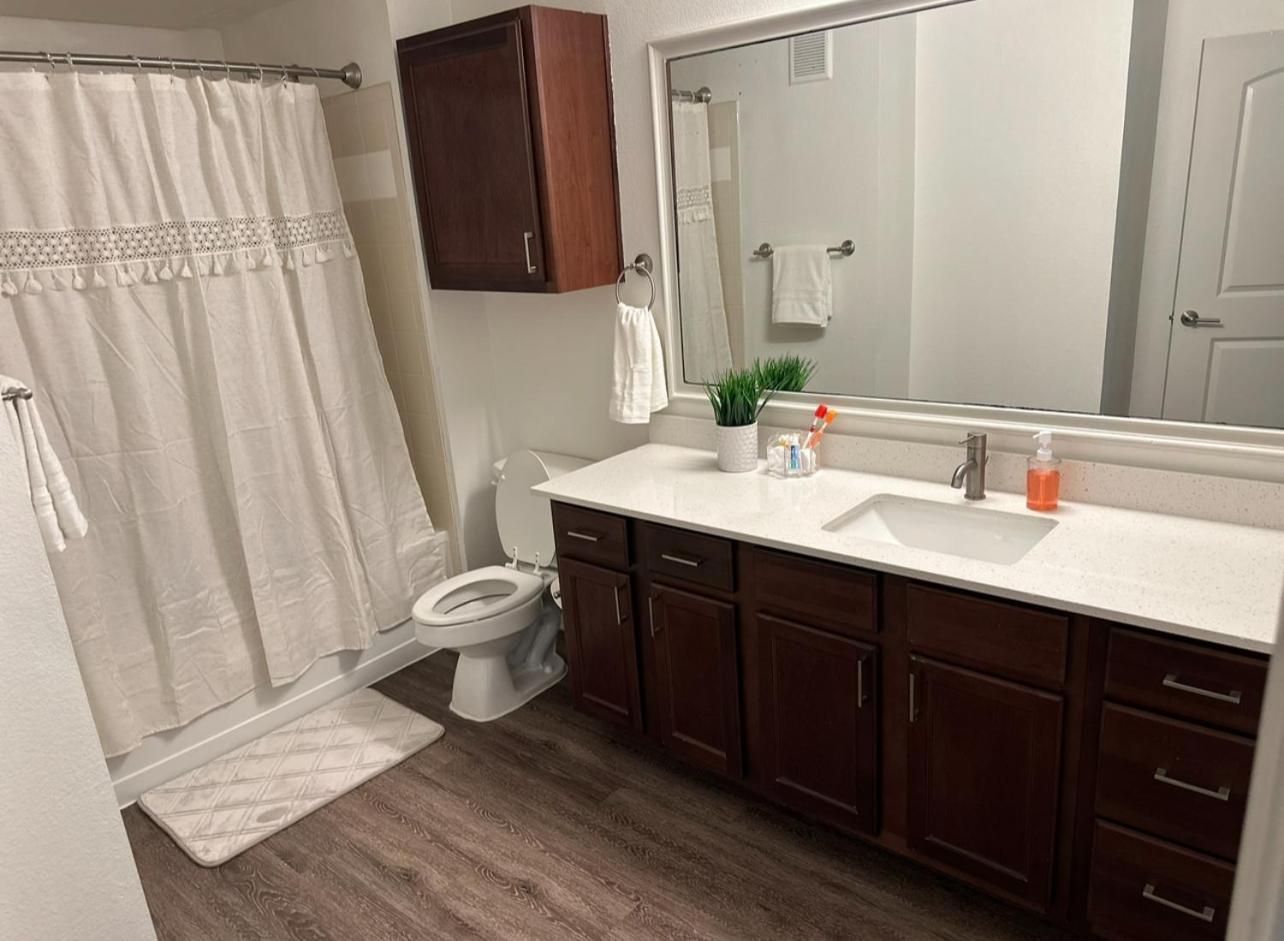 Convenient Spacious 2Bed 2Bath Frisco Eksteriør billede